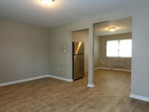 4630 Coronet Ave in Virginia Beach, VA - Building Photo - Building Photo