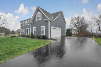 2478 Silver Hill St in Lewis Center, OH - Building Photo - Building Photo