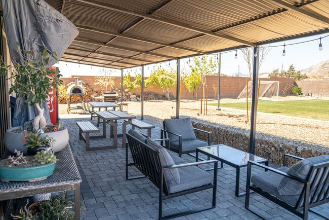 property at 4375 N Fort Apache Rd