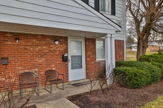 1556 Meredith Dr in Cincinnati, OH - Building Photo - Building Photo
