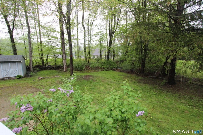 22 Brook St in Seymour, CT - Building Photo - Building Photo