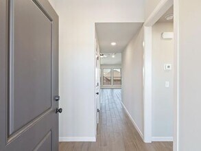 5210 S Walnut Creek Pl in Sand Springs, OK - Building Photo - Building Photo