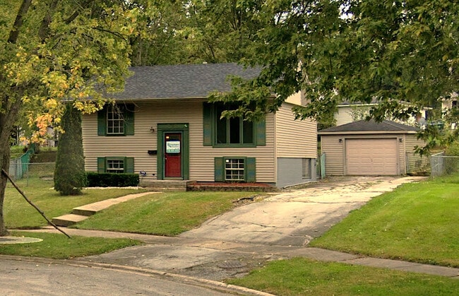 property at 222 Barbara Ln