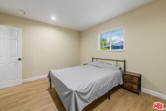 11680 Hatteras St in Los Angeles, CA - Building Photo - Building Photo