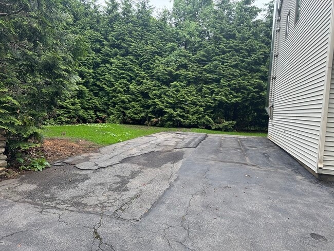 271 Wanoosnoc Rd in Fitchburg, MA - Building Photo - Building Photo