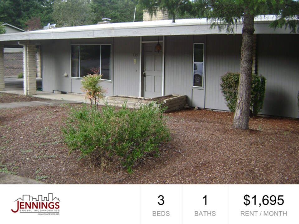 740 Sprague St in Eugene, OR - Building Photo