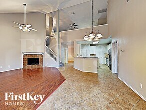 10805 Middleglen Rd in Haslet, TX - Building Photo - Building Photo