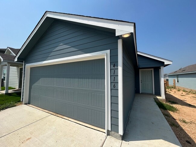property at 4116 Cove Fls