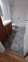 29640 SW Volley St, Unit 41 in Wilsonville, OR - Foto de edificio - Building Photo