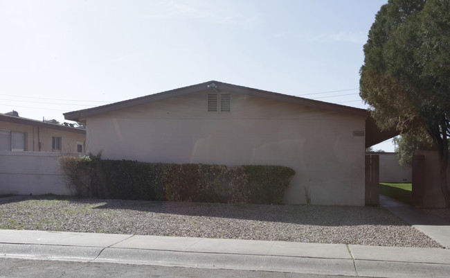 6629-6621 E Avalon Dr in Scottsdale, AZ - Building Photo - Building Photo