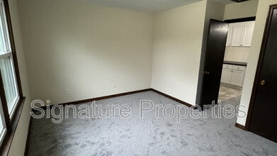 211 Newbridge Rd in Richmond, VA - Building Photo - Building Photo