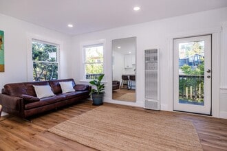 2832 Derby St in Berkeley, CA - Foto de edificio - Building Photo