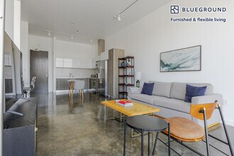 1115 W Sunset Blvd in Los Angeles, CA - Building Photo - Building Photo
