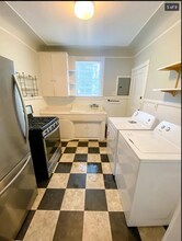 115 E 55th St in Savannah, GA - Building Photo - Building Photo