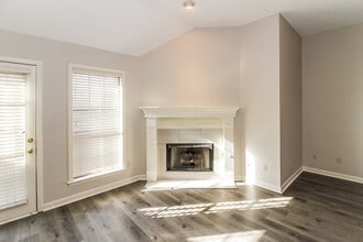 4971 Rabbit Chase Ln in Arlington, TN - Foto de edificio - Building Photo