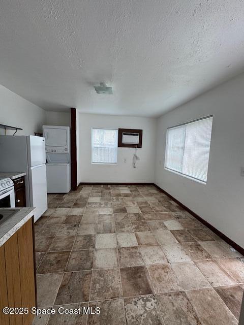 26 Seminole Ave W in Melbourne, FL - Building Photo - Building Photo