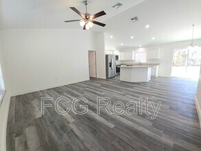 8424 SW 135th Street Rd in Ocala, FL - Building Photo - Building Photo
