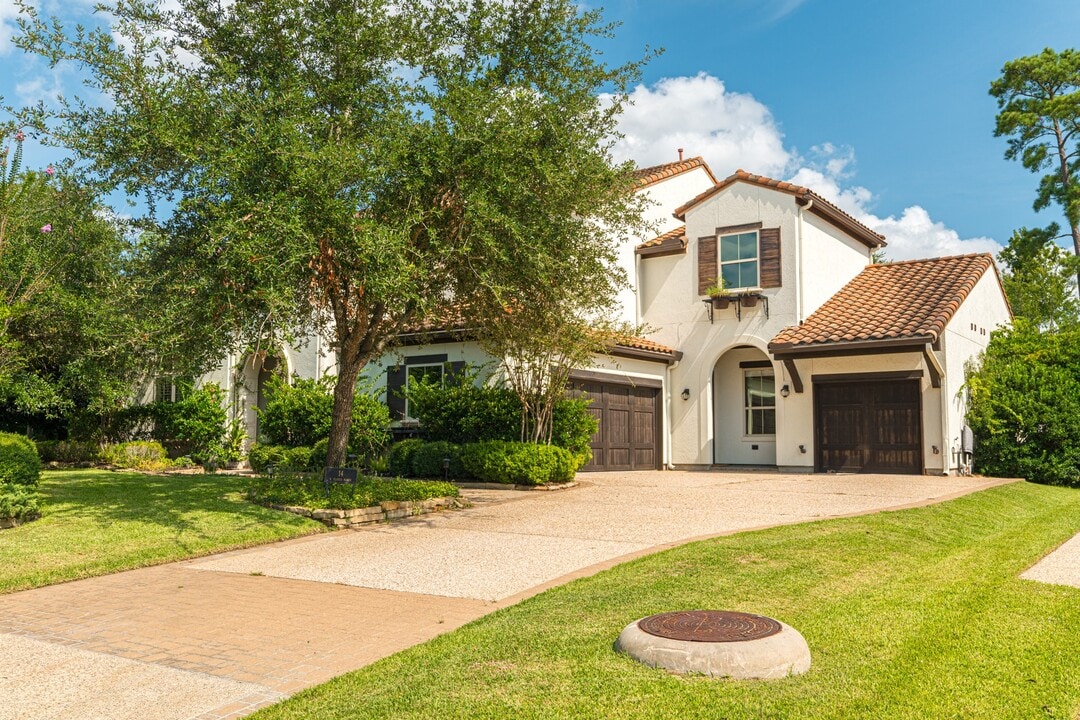 14 N Player Manor Cir in Spring, TX - Building Photo
