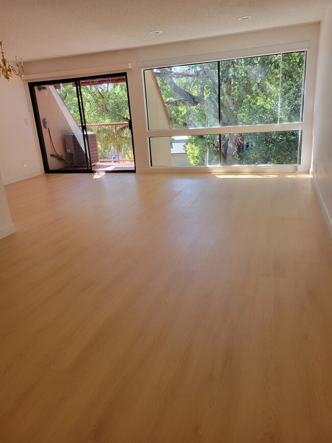 1600 Carmel Dr, Unit Carmel Drive in Walnut Creek, CA - Foto de edificio - Building Photo