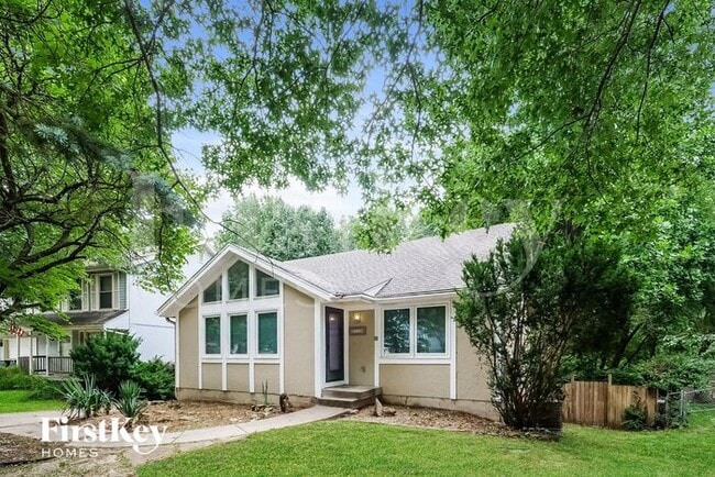 1429 NW 63rd St in Kansas City, MO - Building Photo - Building Photo