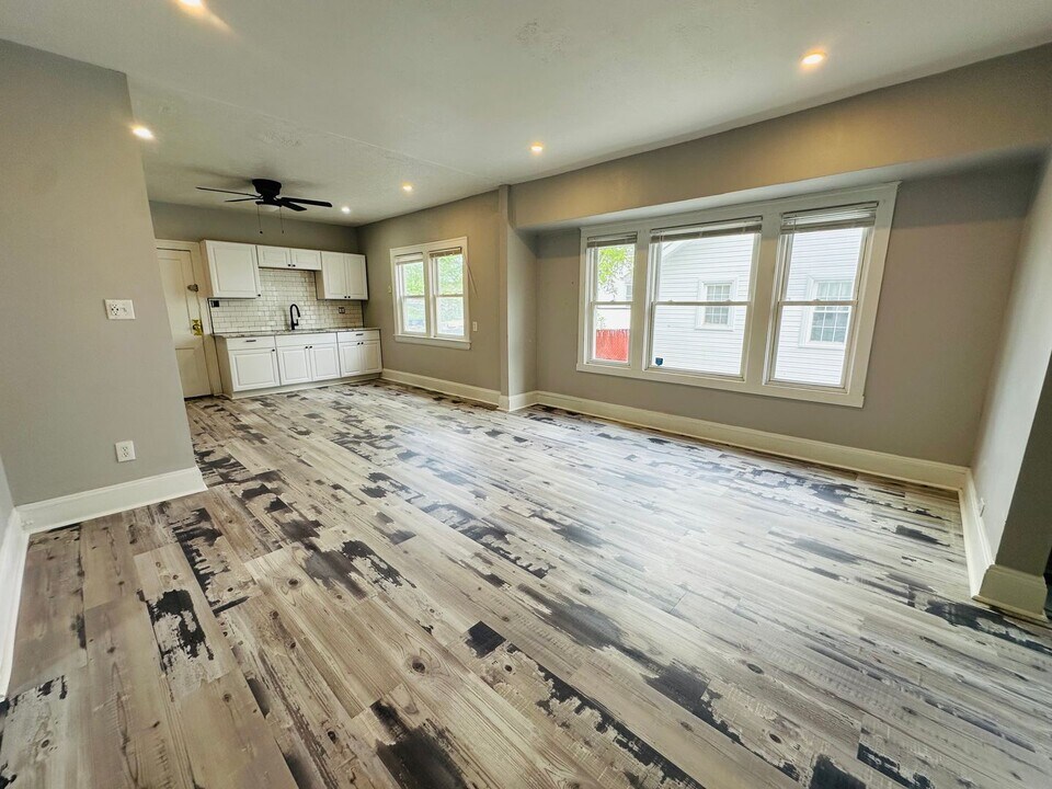 4014 Cypress Ave in Cleveland, OH - Building Photo