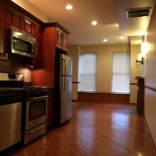 1507 Taylor in Chicago, IL - Building Photo - Building Photo