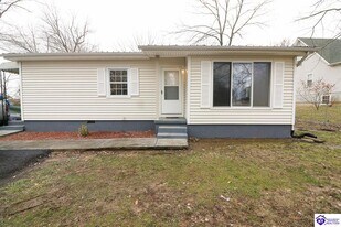 407 Knox Ave in Vine Grove, KY - Building Photo