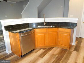 2825 Forest Run Dr in Forestville, MD - Building Photo - Building Photo