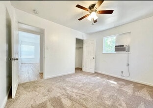 6382 14th Ave, Unit 6382 in Sacramento, CA - Building Photo - Building Photo