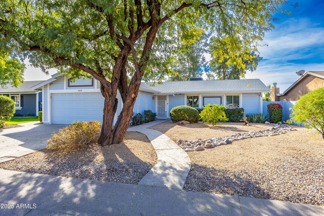 6819 E Grandview Dr in Scottsdale, AZ - Building Photo
