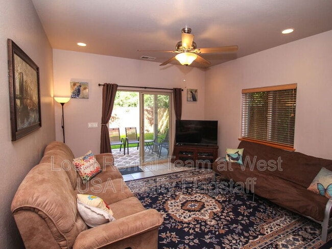 2325 N East St in Flagstaff, AZ - Building Photo - Building Photo