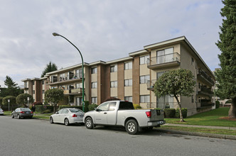 Central Park Place in Burnaby, BC - Building Photo - Building Photo