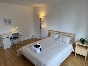 55 River Dr S in Jersey City, NJ - Foto de edificio - Building Photo