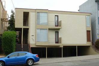 731 Oakland Ave in Oakland, CA - Foto de edificio - Building Photo