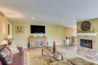 18654 Martinique Dr in Houston, TX - Building Photo - Building Photo