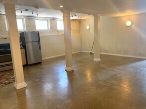 67 Frankfort St, Unit B in Boston, MA - Building Photo - Building Photo