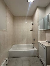 426 S 17th St in Newark, NJ - Building Photo - Building Photo