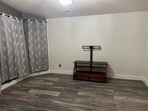 359 Independence St in San Luis, AZ - Building Photo - Building Photo