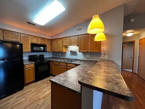 920 W Cherry St in North Liberty, IA - Building Photo - Building Photo