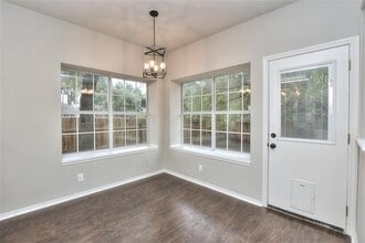 2314 Falcon Dr in Round Rock, TX - Building Photo - Building Photo