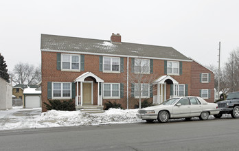 3386-3388 S Kinnickinnic Ave in Milwaukee, WI - Building Photo - Building Photo