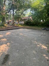 2495 Donald Lee Hollowell Pky NW in Atlanta, GA - Building Photo - Building Photo