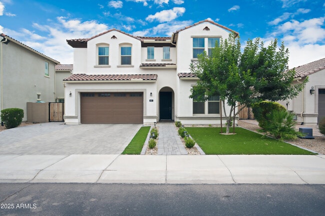 947 E Ladbroke Way in Gilbert, AZ - Foto de edificio - Building Photo