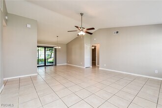 219 SE 20th St in Cape Coral, FL - Building Photo - Building Photo