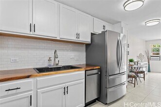 68-090-90 Au St in Waialua, HI - Building Photo - Building Photo