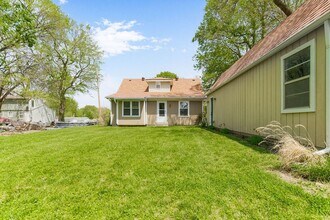 Stylish Independence Home by Glendale Park in Independence, MO - Building Photo - Building Photo