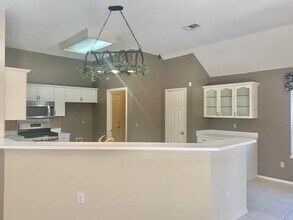 711 Rolling Hills Dr in Allen, TX - Building Photo - Building Photo