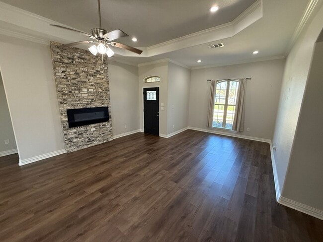 104 Hay Meadow Dr in Winona, TX - Building Photo - Building Photo