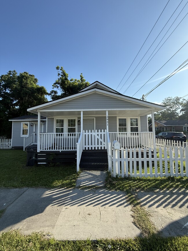 property at 2931 Baker Ave