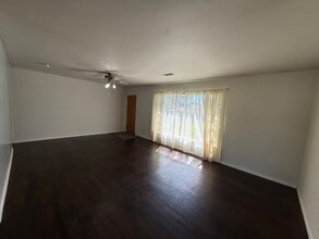 509 W Plains Ave in Clovis, NM - Building Photo - Building Photo